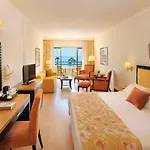 Elias 4* Λεμεσός