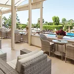 Elias Resort 4*