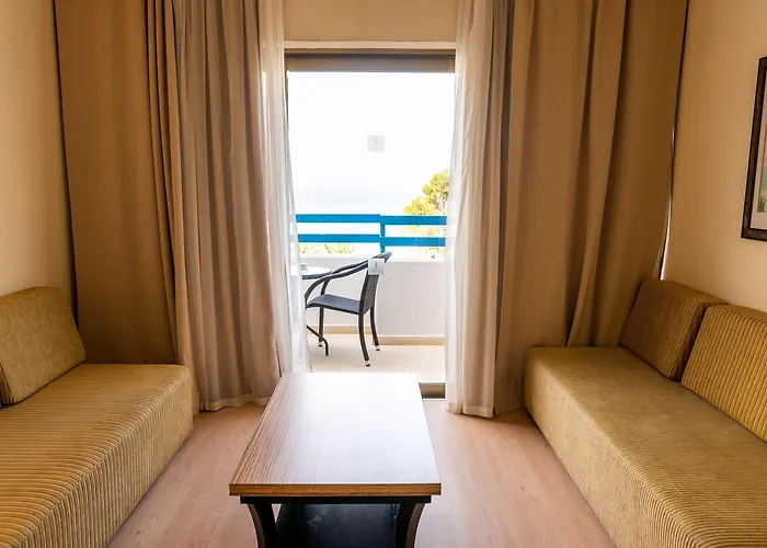 Resort Elias Limassol