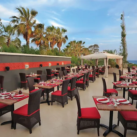 Elias 度假村 利马索尔